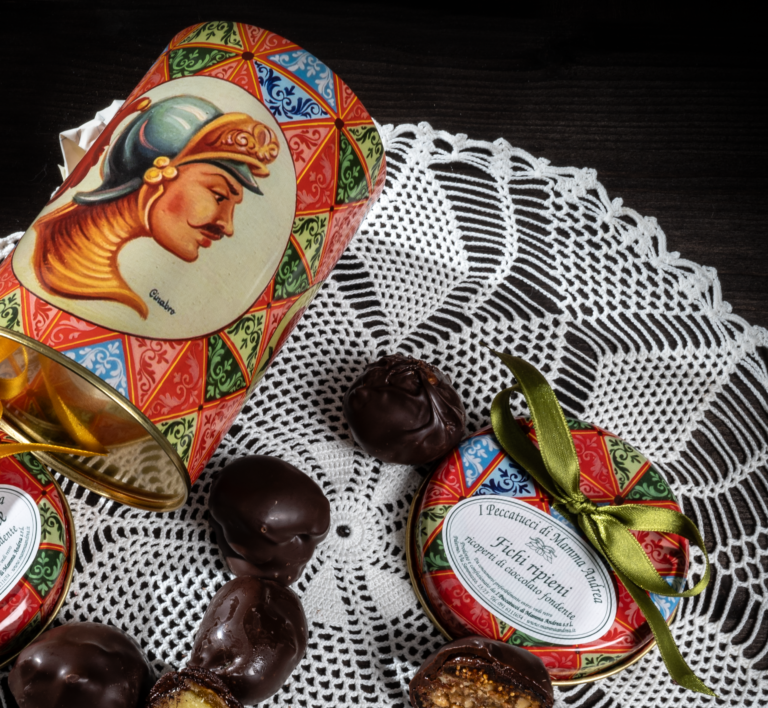 Fichi Ripieni di Arance e Mandorle ricoperti di Cioccolato Fondente – I Peccatucci di Mamma Andrea