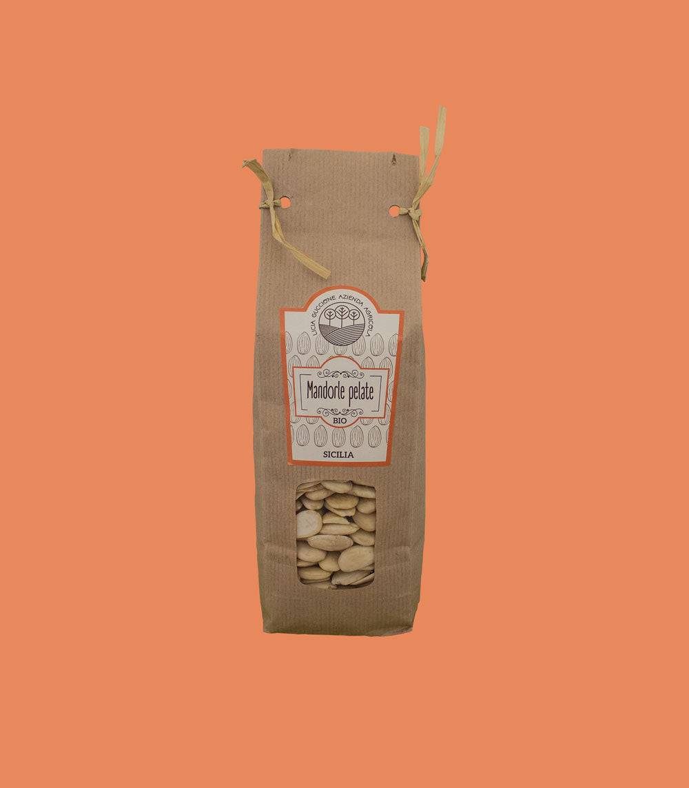 Amandes pelées biologiques - Licia Guccione Guccione Company