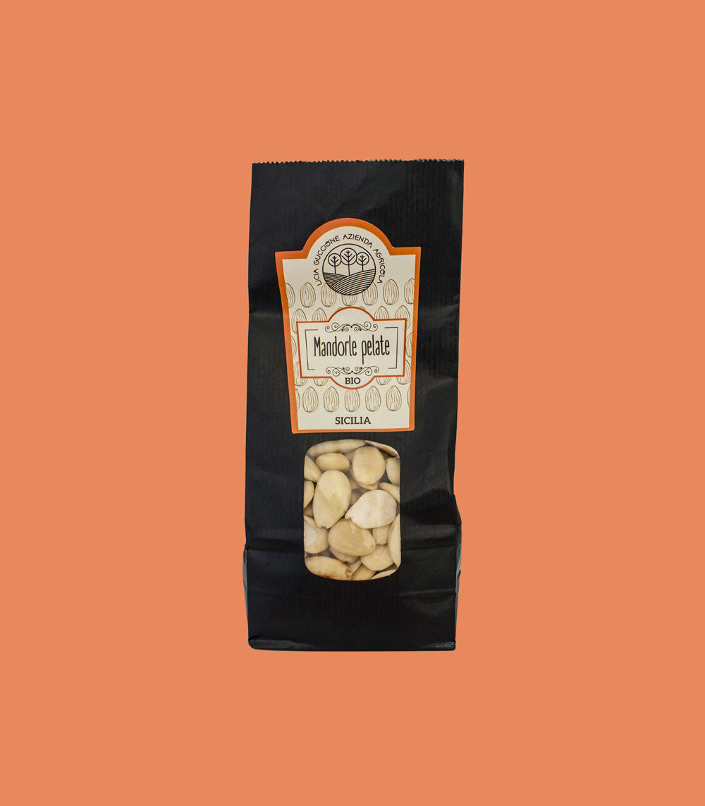 Amandes pelées biologiques - Licia Guccione Guccione Company